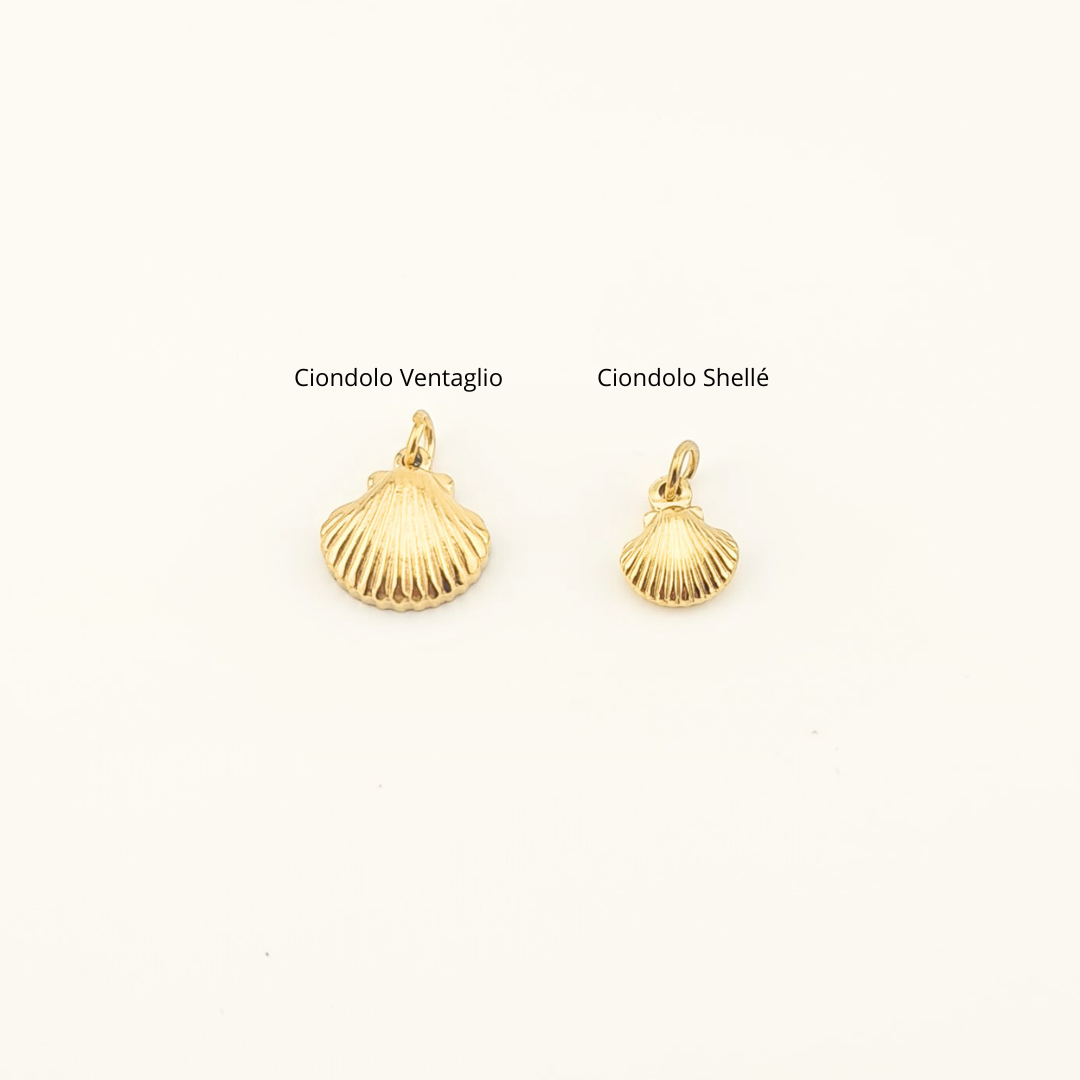Ciondolo Ventaglio ,conchiglia Oro 18K