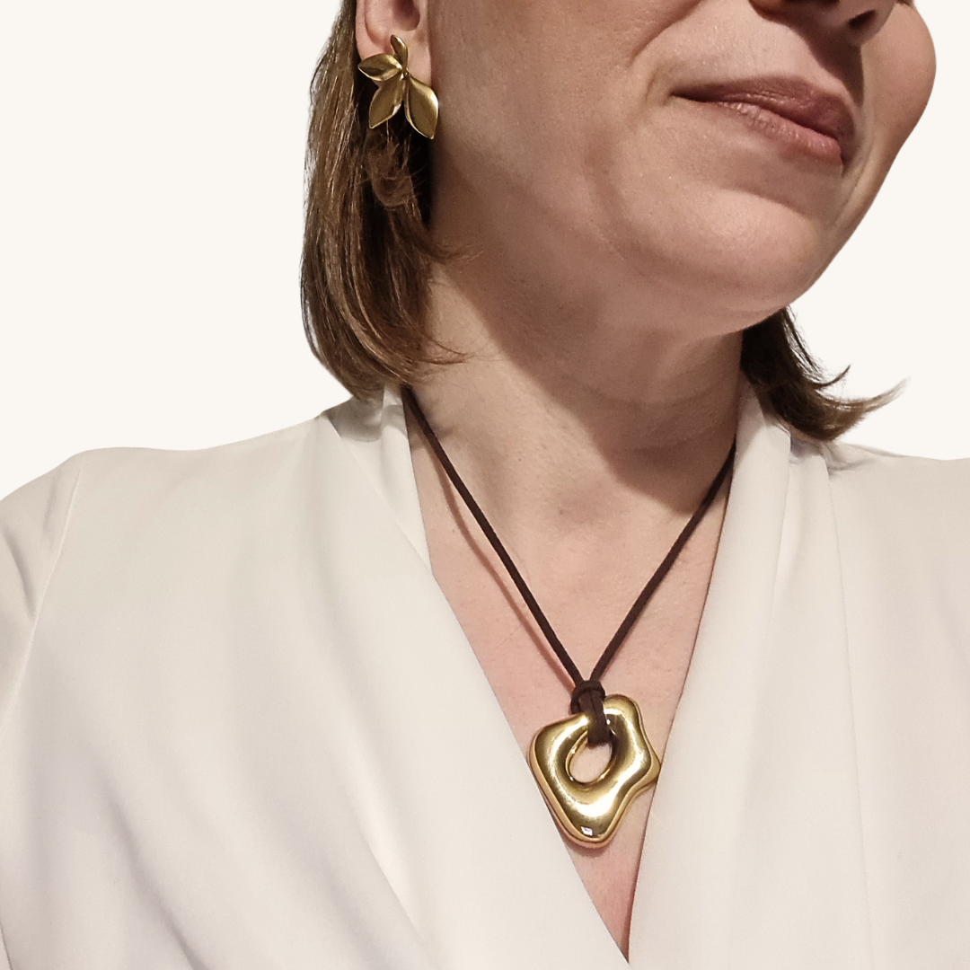 Collana Essenza Organica Oro 18K