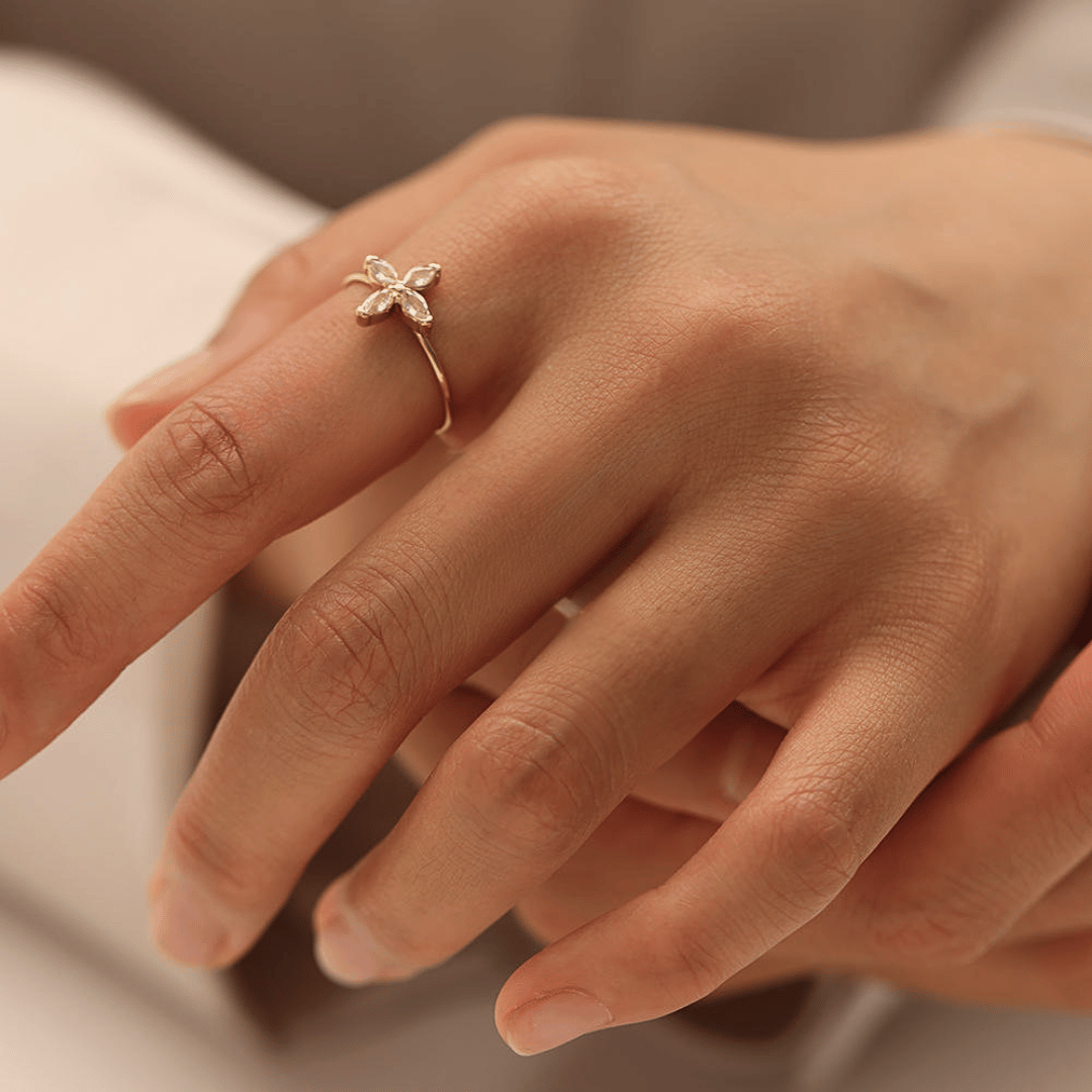 Anello Fleur Oro 18K