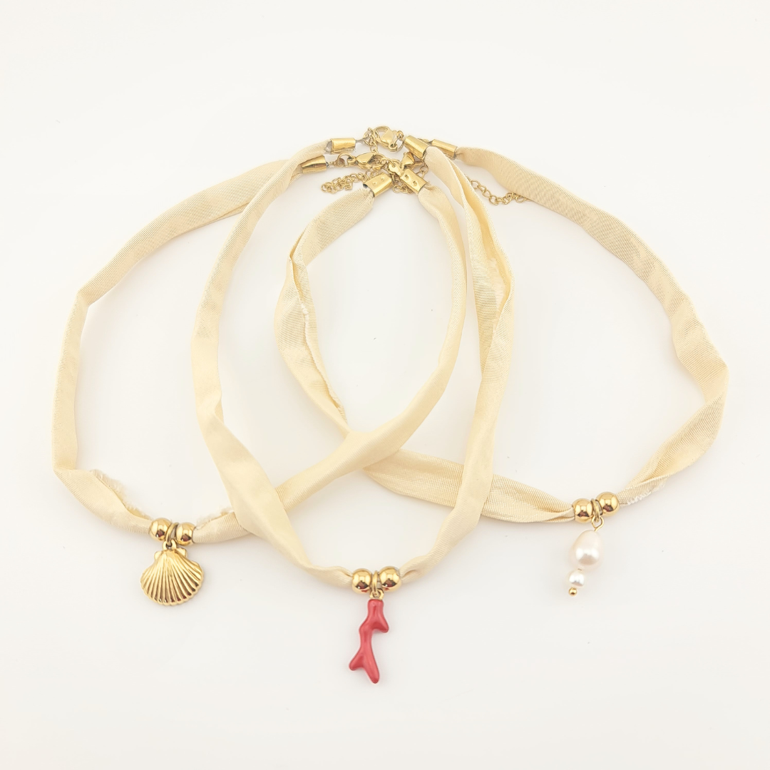 Collana Choker "Abissi Mediterranei"  in Seta di San Leucio e Oro 18K